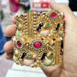 पितल पेच कडा A9