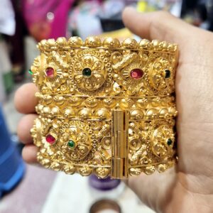 पितल पेच कडा A8