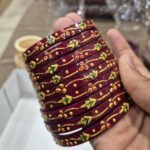 बूर डालू चूड़ा डार्क रानी रंग में C3