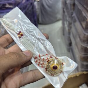 रखडी में D4